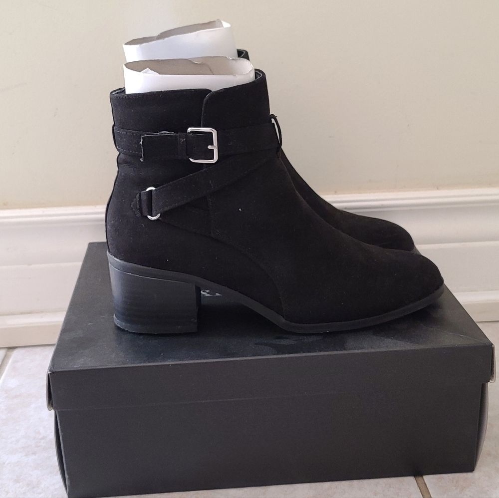 Expression Black Carmen Boots W7